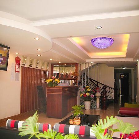 Vivyanne Hotel Da Nang Exterior photo