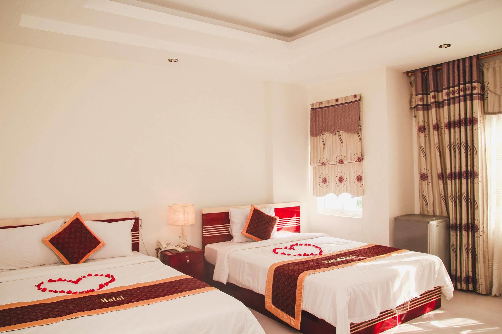 Vivyanne Hotel Da Nang Exterior photo